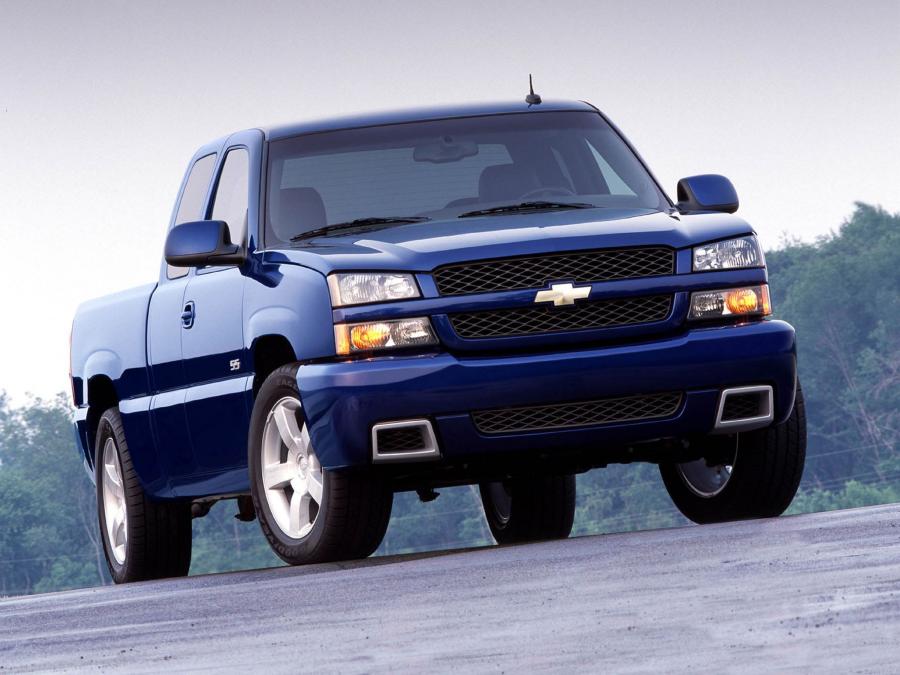  Chevrolet Silverado SS Extended Cab 2002 года  (фото 5 из 12)